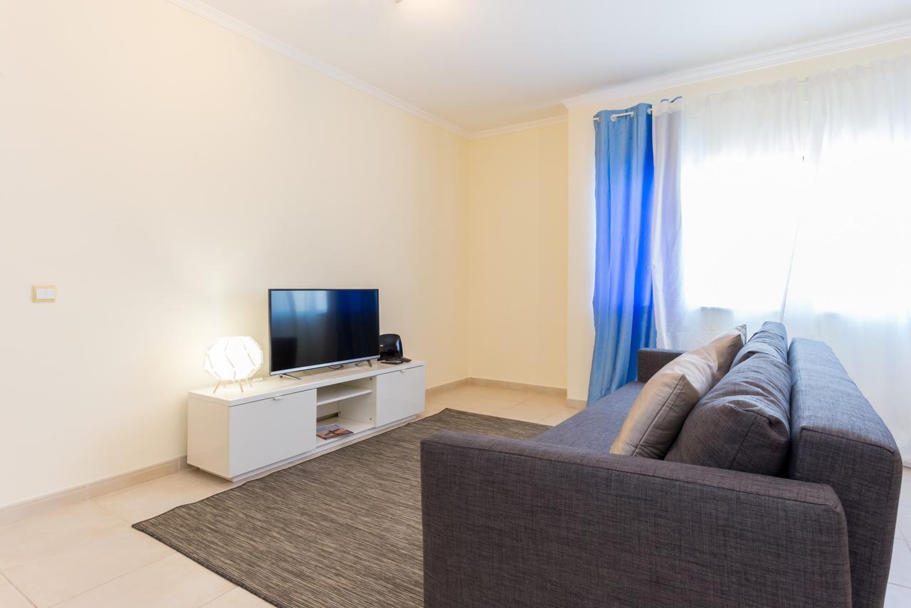 Pedros Apartment By Seewest ラゴス エクステリア 写真