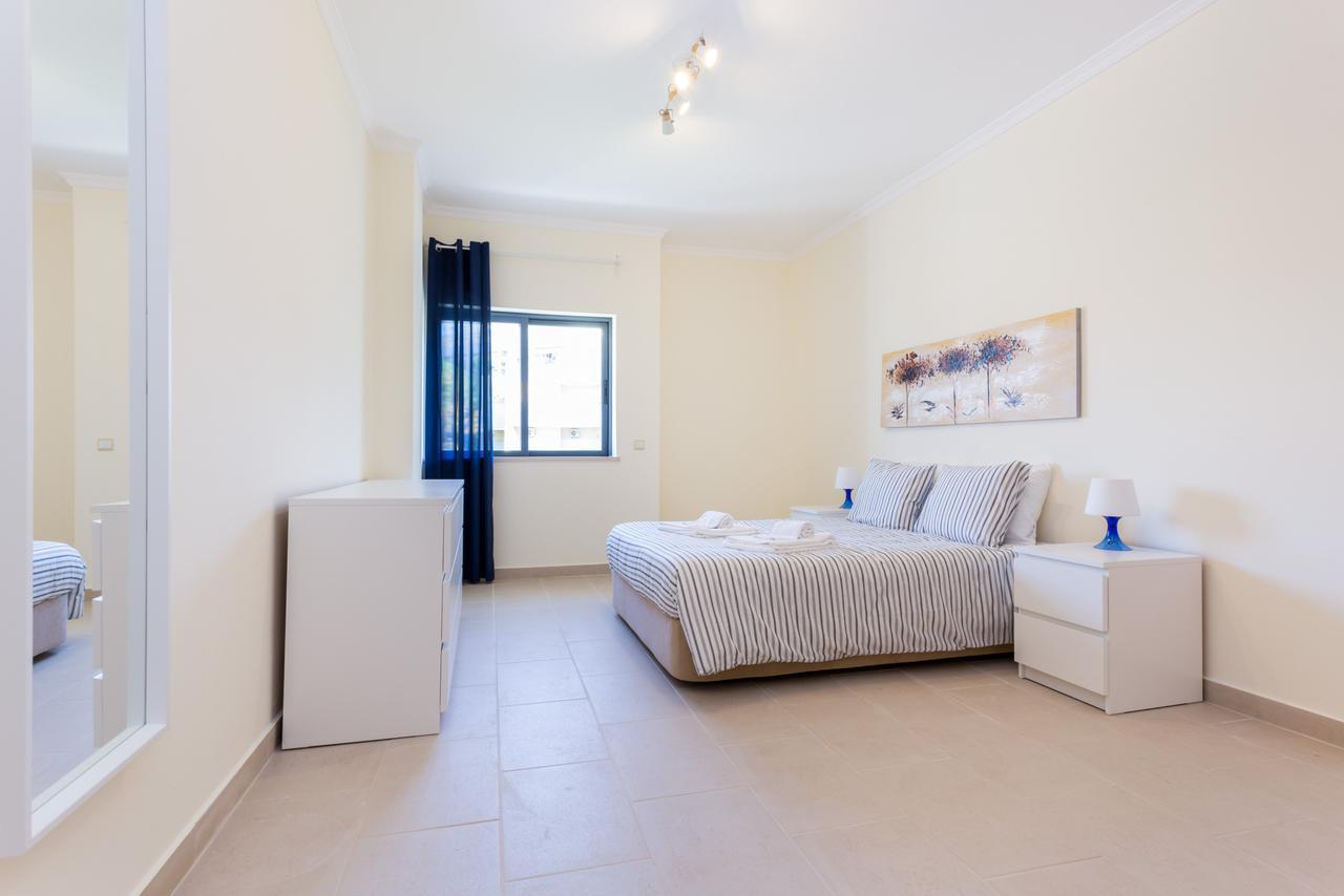Pedros Apartment By Seewest ラゴス エクステリア 写真